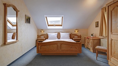 Dreibettzimmer im Landgasthof Falken für Familien oder Gruppen